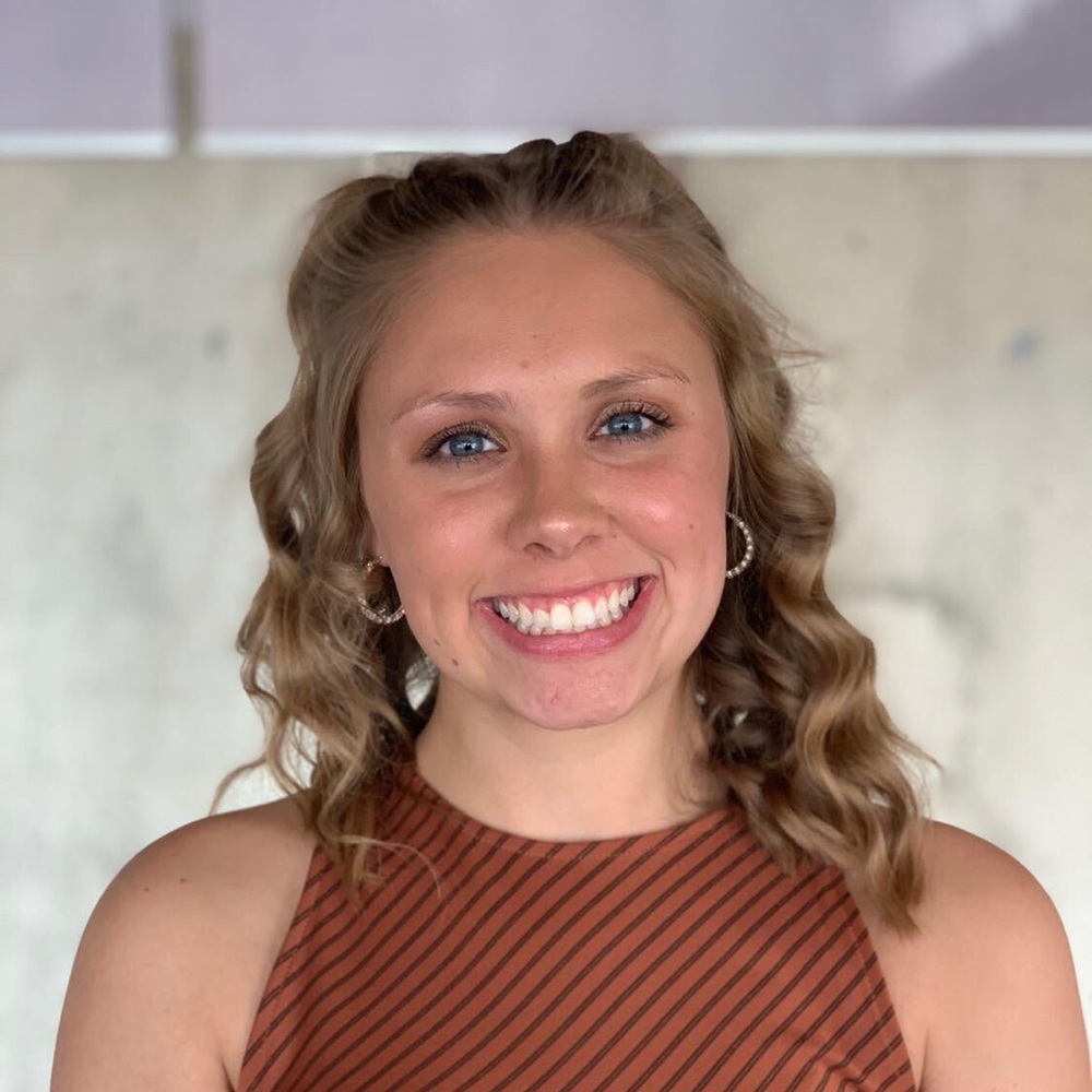 Meet your Posher, Brooke